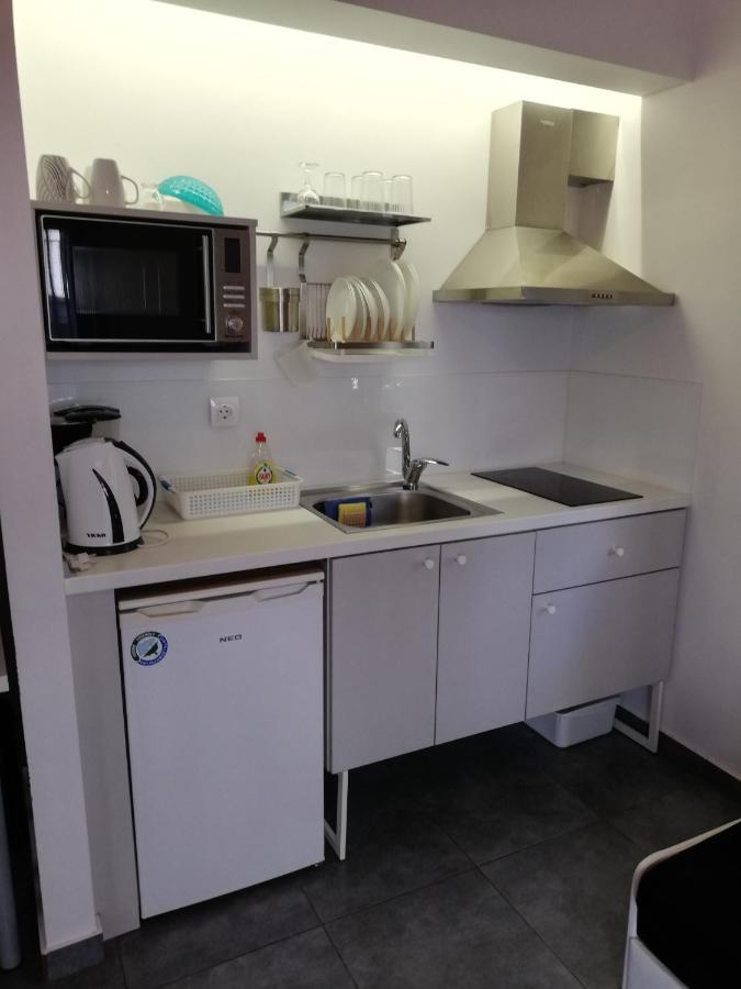 Apartment By The Sea,Neoi Epivates Beach, Thessaloniki Неойе Епиватай Екстериор снимка